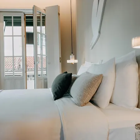 Casa Lerias Hotel 4*